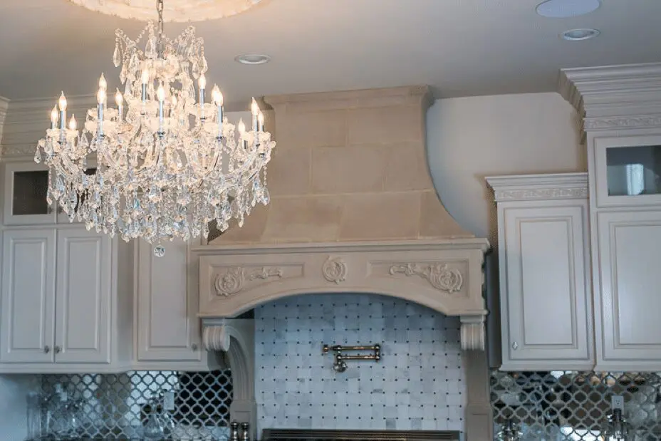 florentine range hood with chandalier