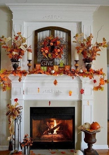 thanksgiving fall mantel decoration